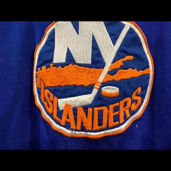 Vintage 80s New York Islanders  NHL Jersey SMALL - Picture 6 of 10